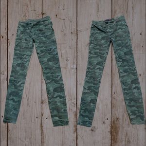 Camo pants juniors size 3-5